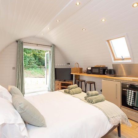 The Plough Inn Cabins Ramsden Dış mekan fotoğraf