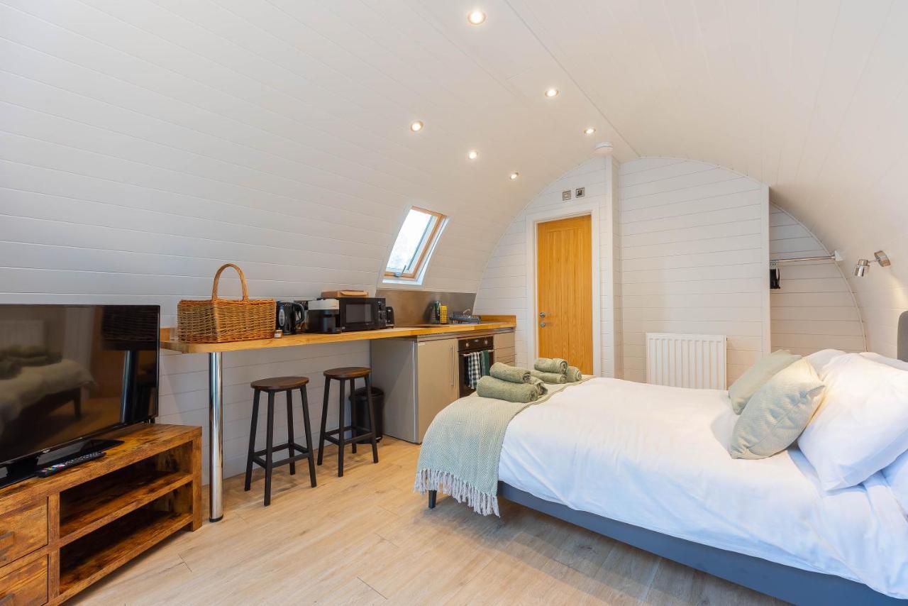 The Plough Inn Cabins Ramsden Dış mekan fotoğraf