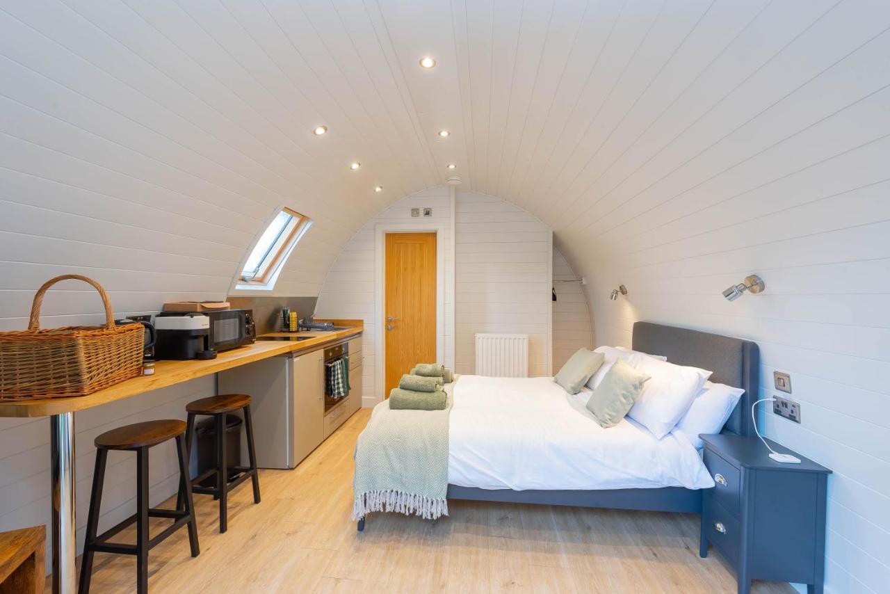 The Plough Inn Cabins Ramsden Dış mekan fotoğraf